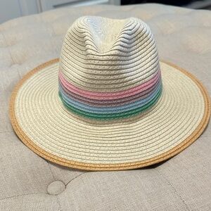 Old‎ Navy Women's Hat With Pastel Stripes Size Small-M
